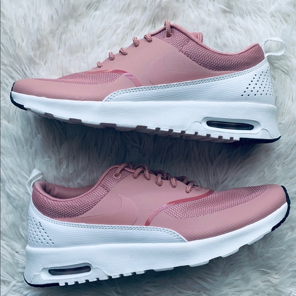 Nike Air Max Thea - Picture 1 of 4